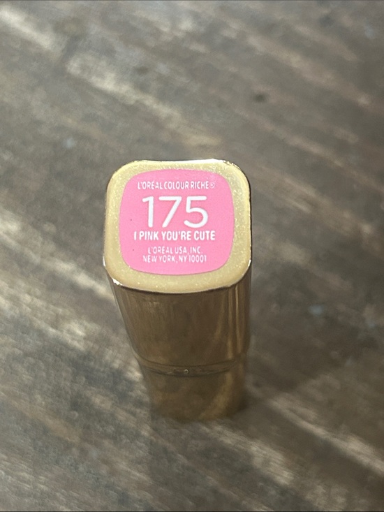 L'Oreal Other - L'Oreal Lipstick Case - I Pink You’re Cute 175